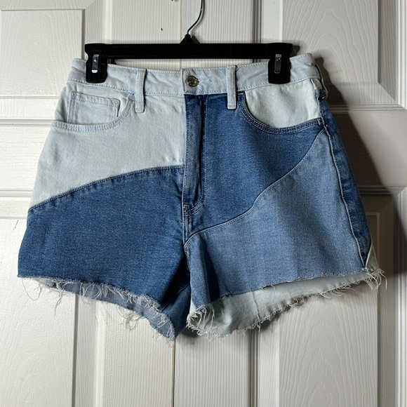 Hollister Blue and Light Blue Jean Shorts - Picture 10 of 14